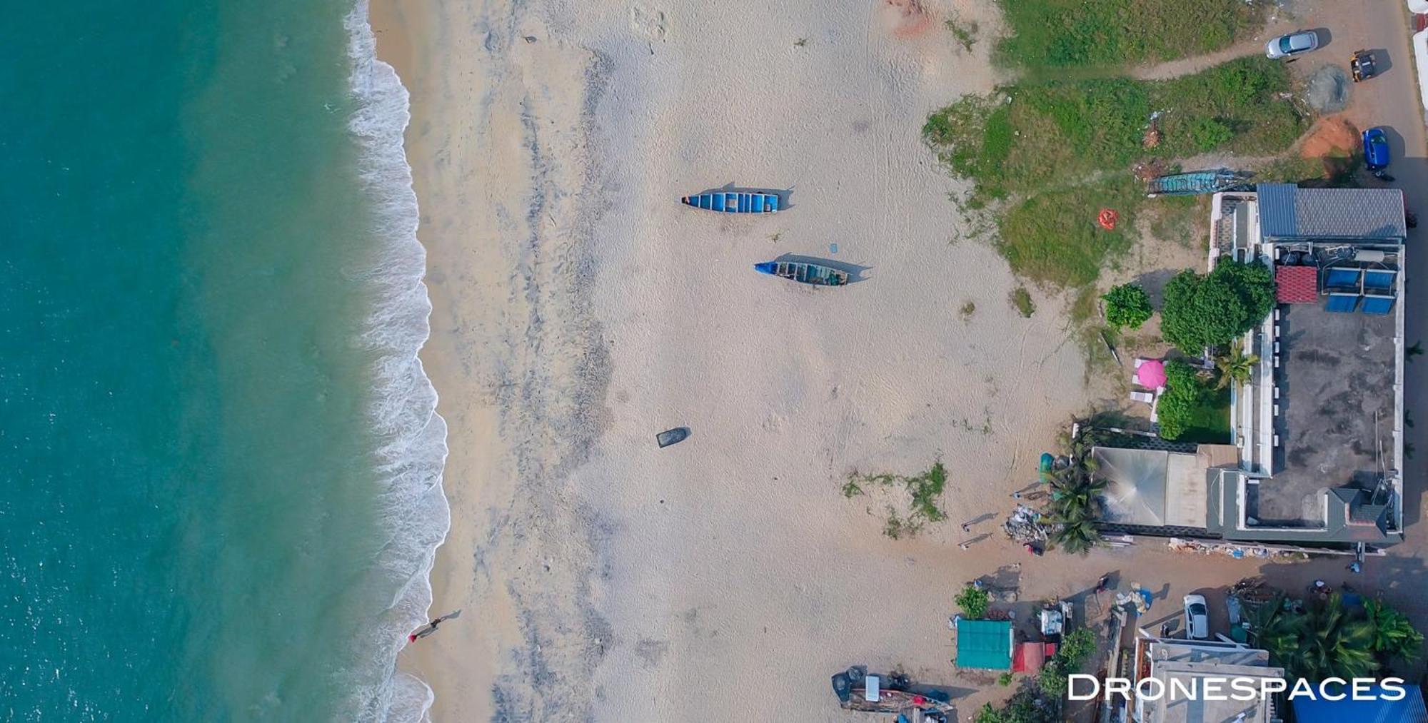 阿勒皮假日海滩度假村 Alappuzha 外观 照片